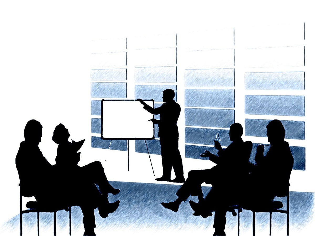 Animated image of a team in meeting